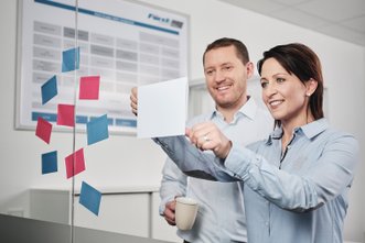 Zusammenarbeit an Projekten und Aktionen in der Fürst Familie - Fürst Gruppe